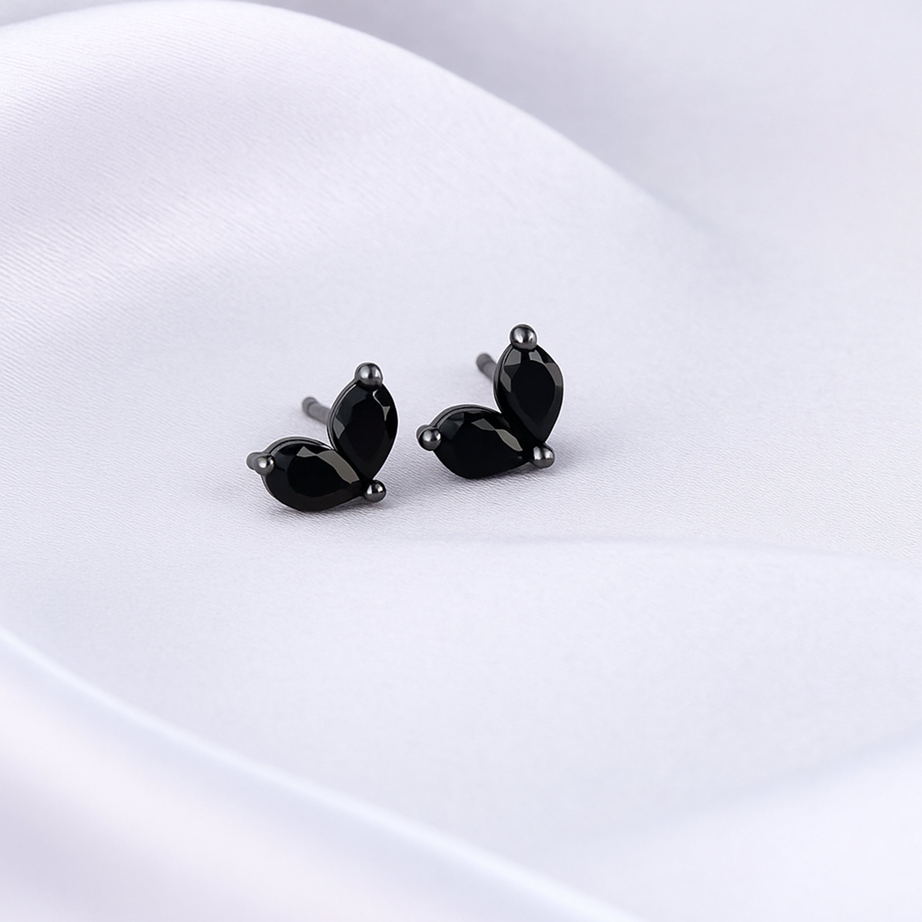 Earring 7